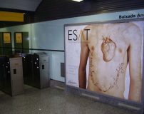 Publicidad de ESAT en Metro Valencia 11